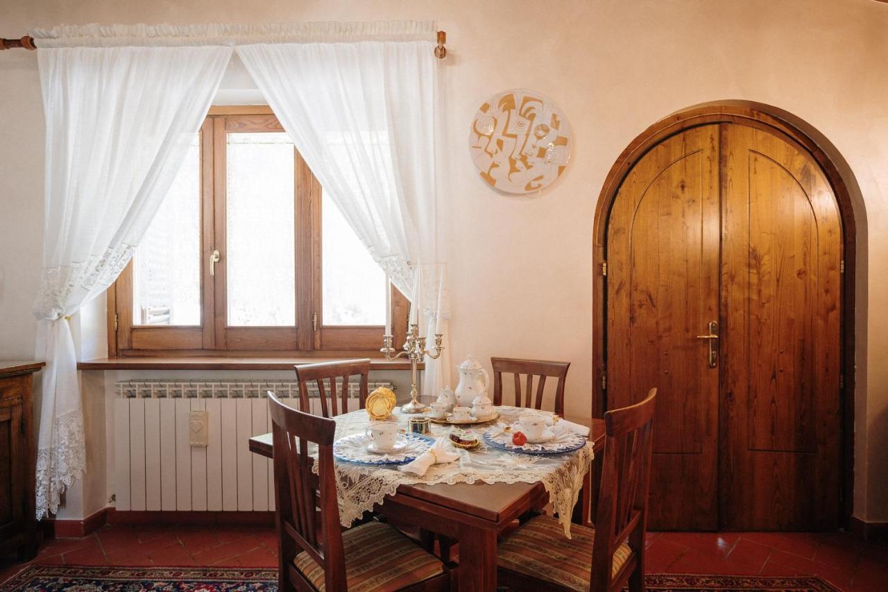 Ascrea Lago Del Turano - La Taverna Con Cucina Open Space E Free Wi-Fi מראה חיצוני תמונה