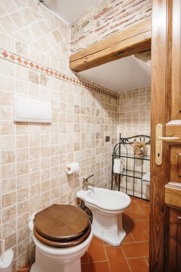 Ascrea Lago Del Turano - La Taverna Con Cucina Open Space E Free Wi-Fi מראה חיצוני תמונה
